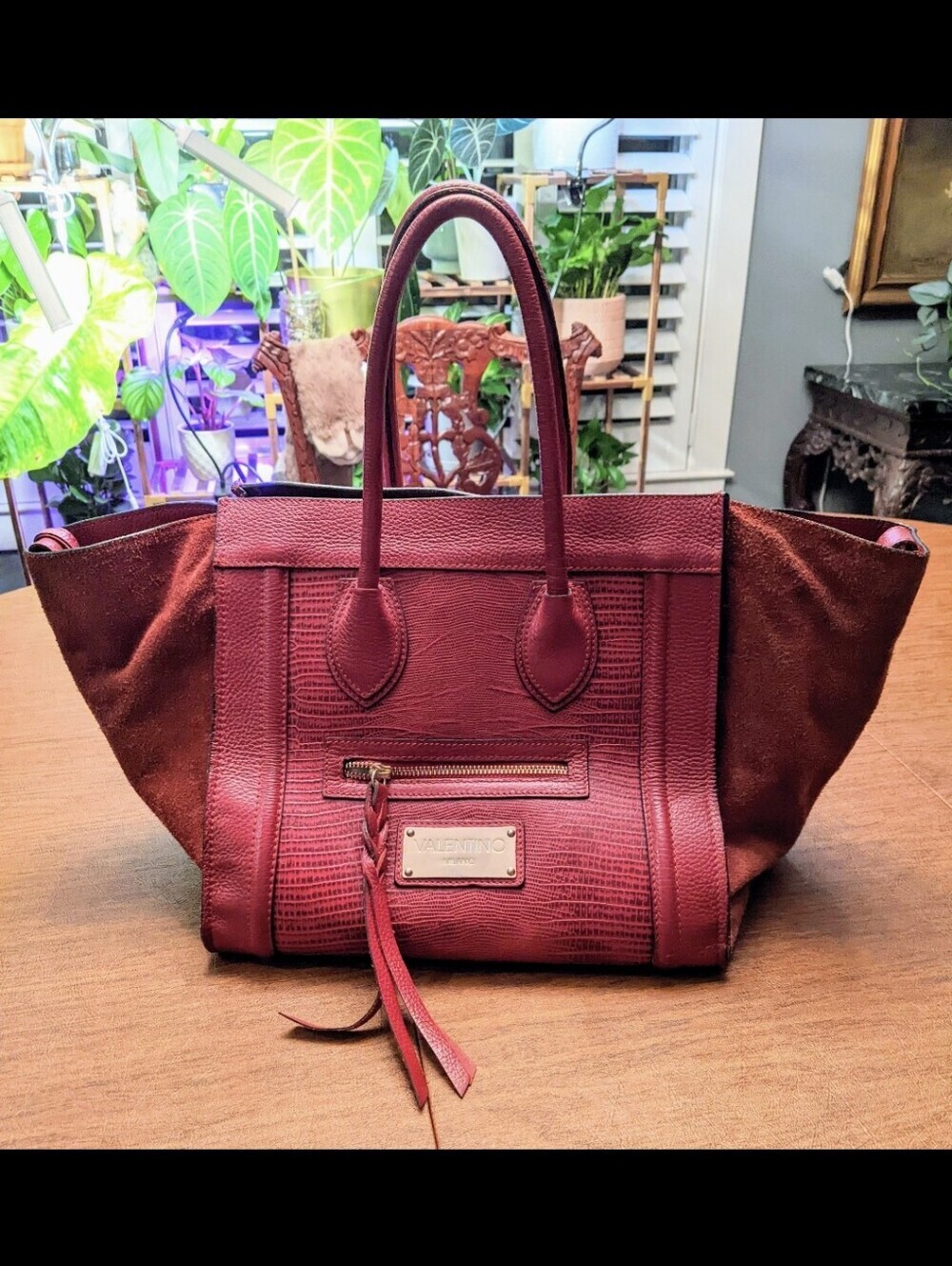 Mario Valentino Red Leather & Suede Trapeze Handbag Cynthia